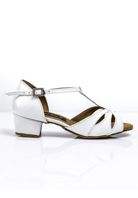 Girls Shoes BACHATA, leather leather, white | RuViSo brand shop ruviso-dancewear.com