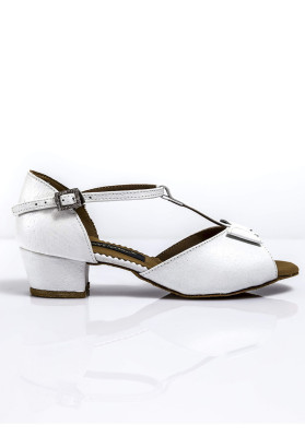 Girls Shoes VOLTA, leather leather, white | RuViSo brand shop ruviso-dancewear.com